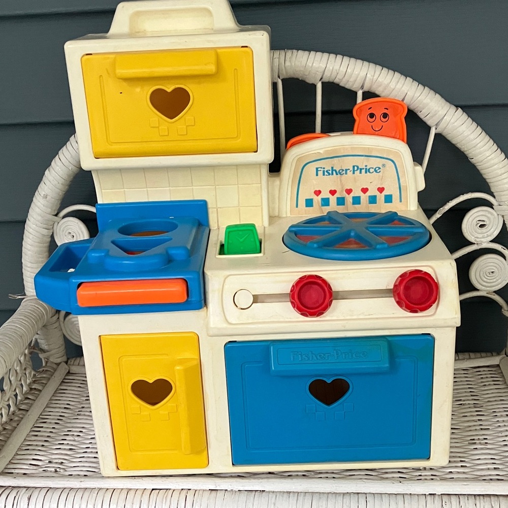 1990 Fisher-Price Toddler Vintage Pretend Play Kitchen. Hard to Find #1035, USA